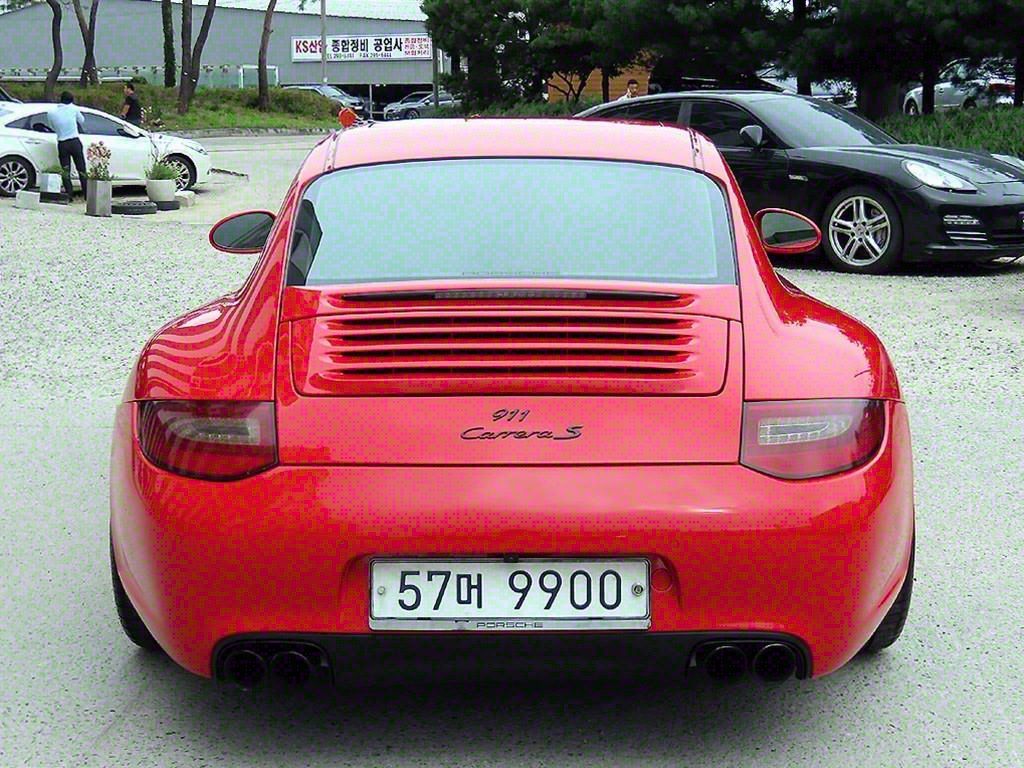 PORSCHE 911 2008