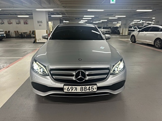 MERCEDES BENZ E-CLASS W213 2017