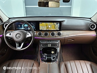 MERCEDES BENZ E-CLASS W213 2018