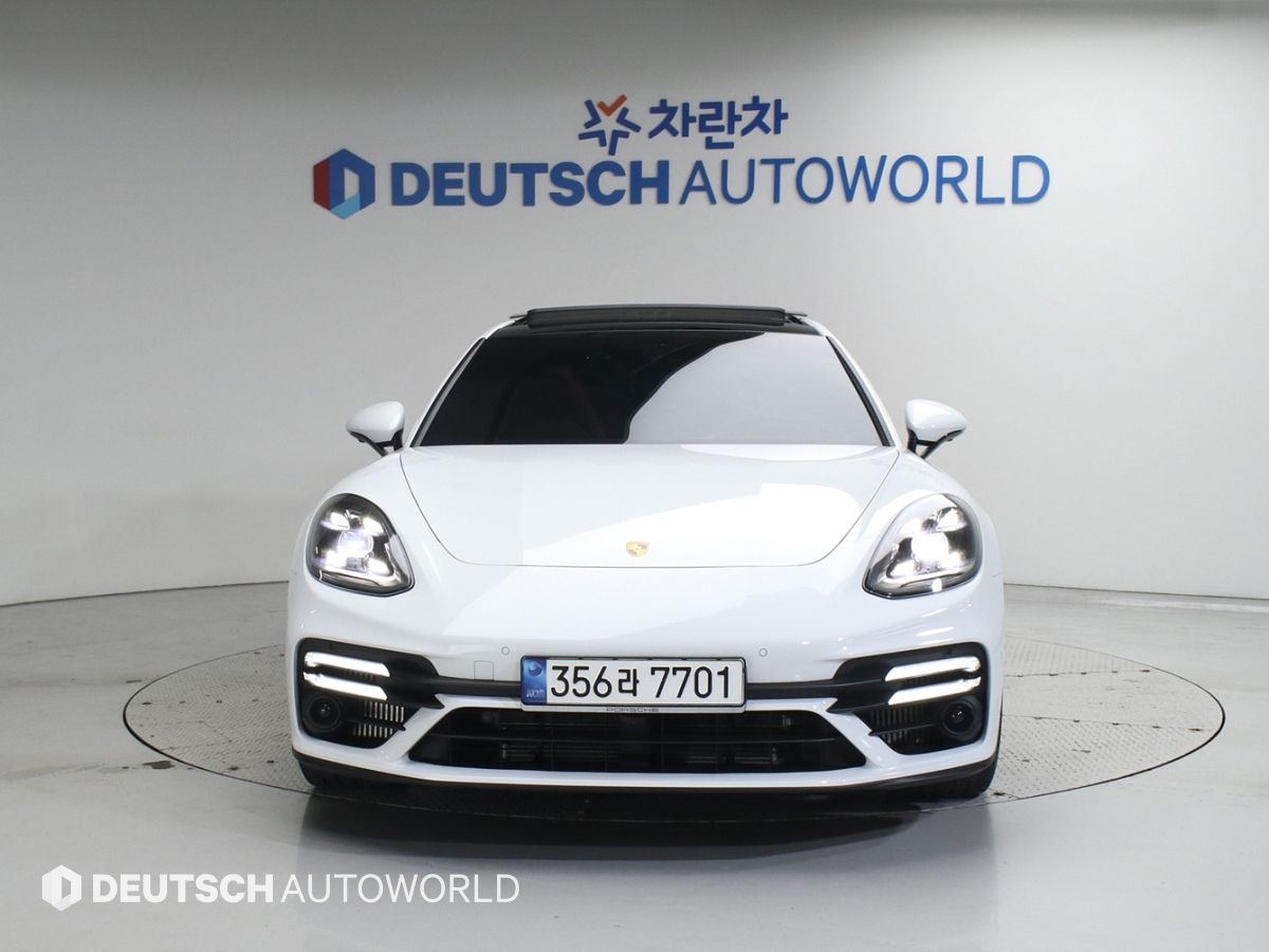 PORSCHE PANAMERA 971 2022