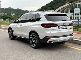 BMW X5 G05 2023