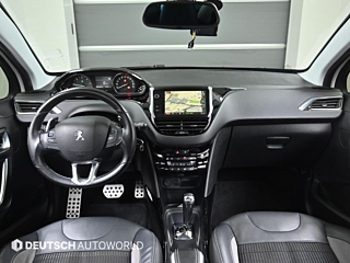 PEUGEOT 2008 2016