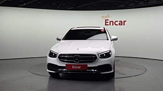 MERCEDES BENZ E-CLASS W213 2022