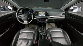 HYUNDAI AVANTE AD 2018