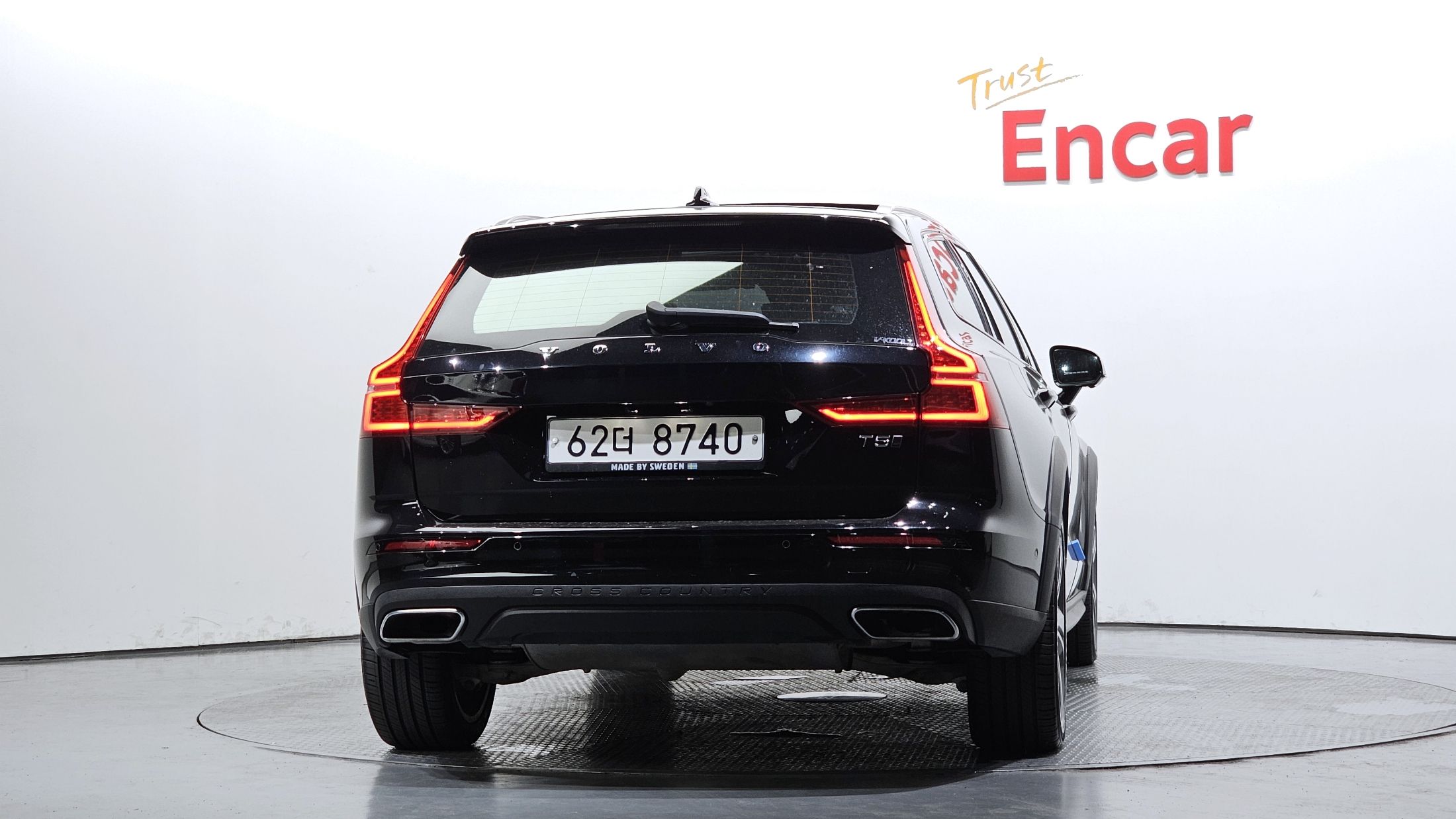 VOLVO V60 CROSS COUNTRY 2019