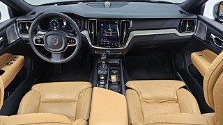 VOLVO V60 CROSS COUNTRY 2019