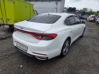 HYUNDAI GRANDEUR IG 2017
