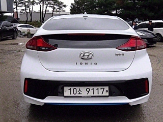 HYUNDAI IONIQ HYBRID 2018
