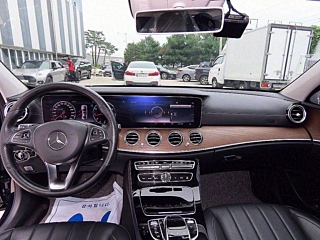 MERCEDES BENZ E-CLASS W213 2018