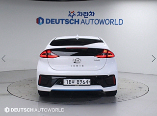 HYUNDAI IONIQ HYBRID 2016