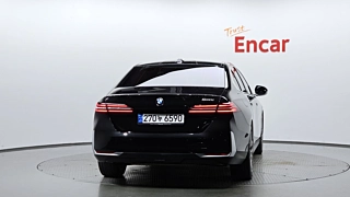 BMW 5-SERIES G60 2023