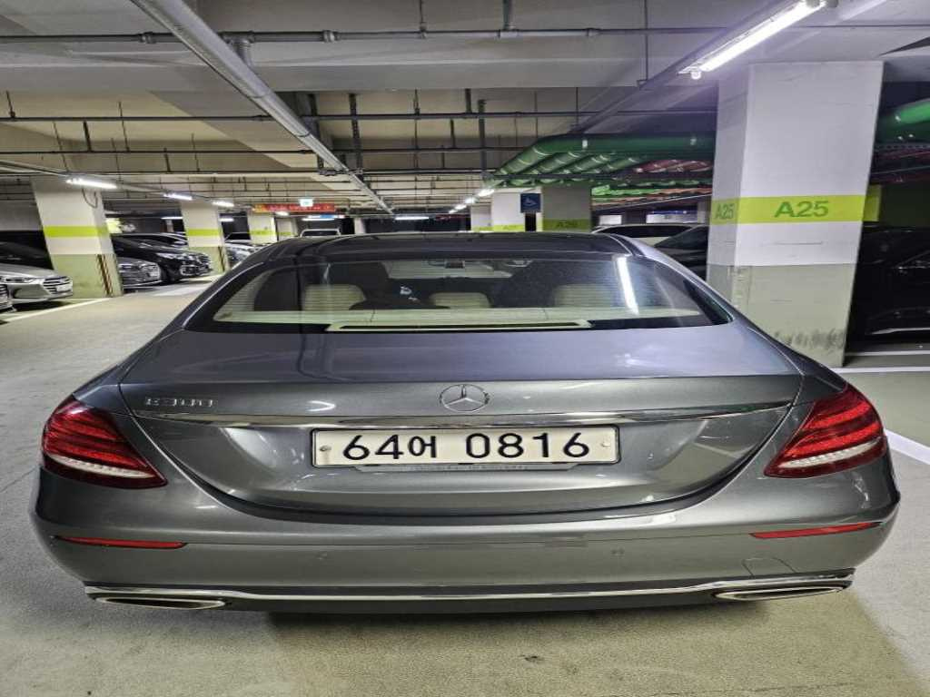 MERCEDES BENZ E-CLASS W213 2016