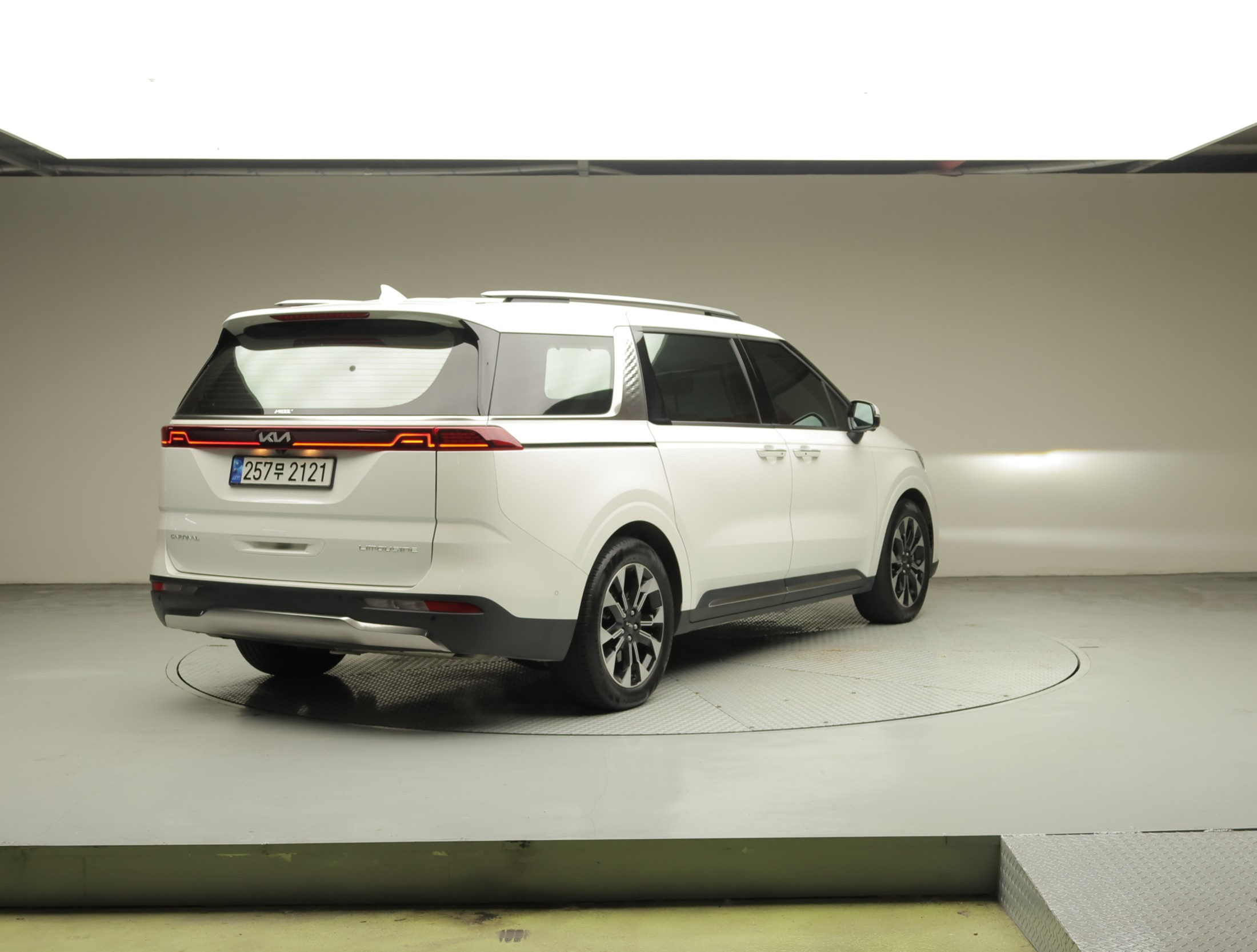 KIA CARNIVAL 2022