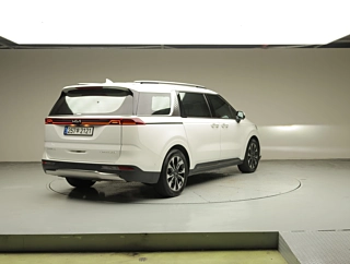 KIA CARNIVAL 2022
