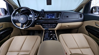 KIA CARNIVAL 2019