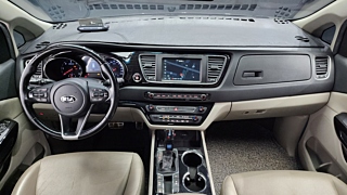 KIA CARNIVAL 2018