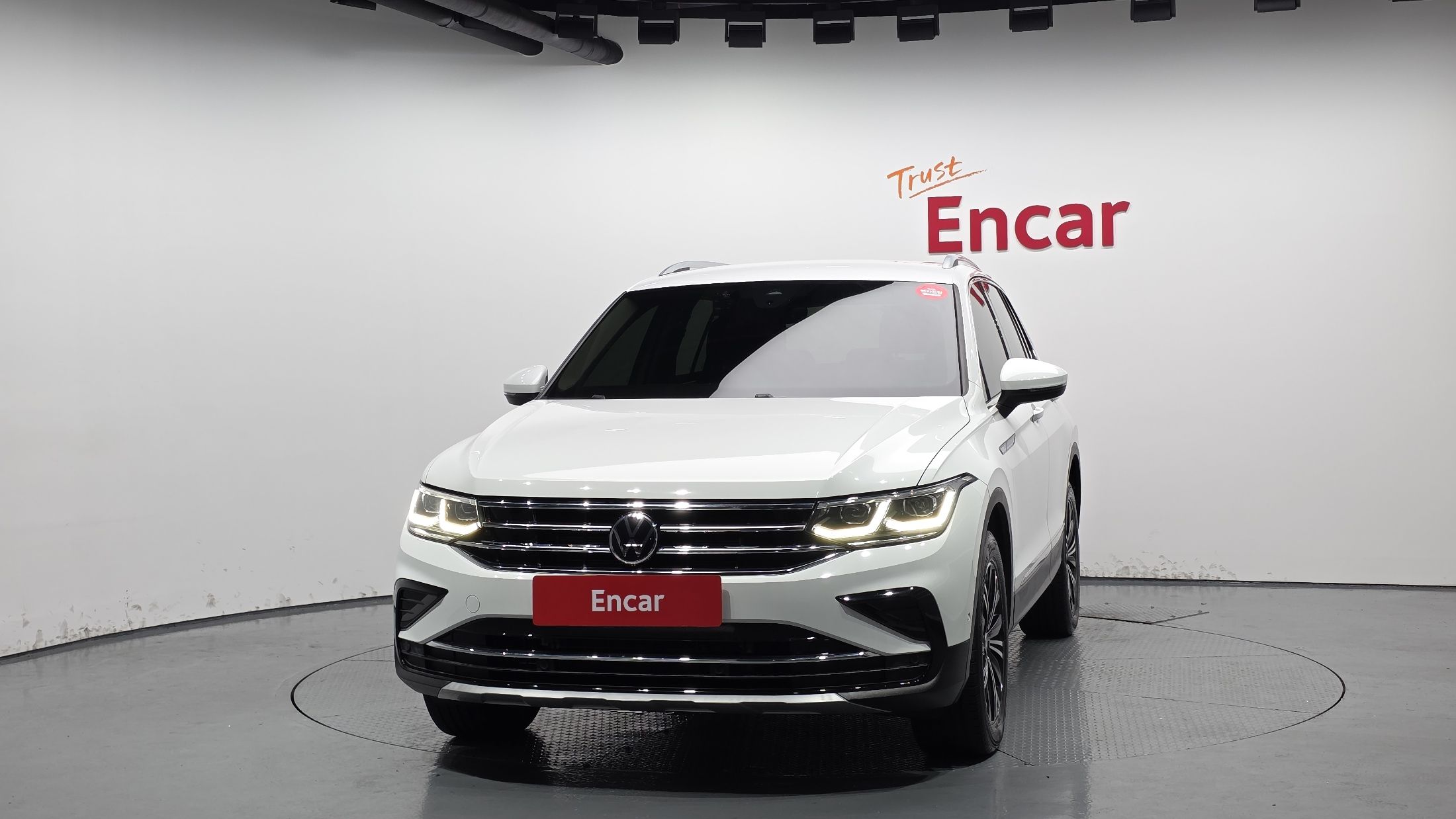 VOLKSWAGEN TIGUAN 2021