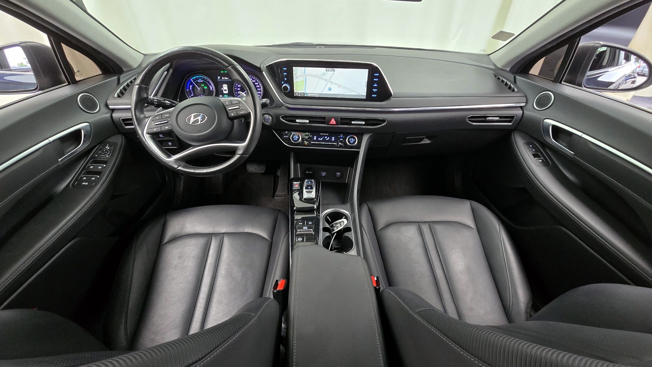 HYUNDAI SONATA HYBRID DN8 2021