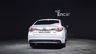 HYUNDAI LF SONATA HYBRID 2016