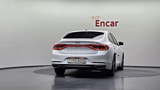 HYUNDAI GRANDEUR IG HYBRID 2017