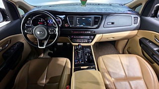 KIA CARNIVAL 2017