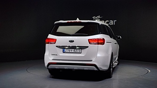 KIA CARNIVAL 2016