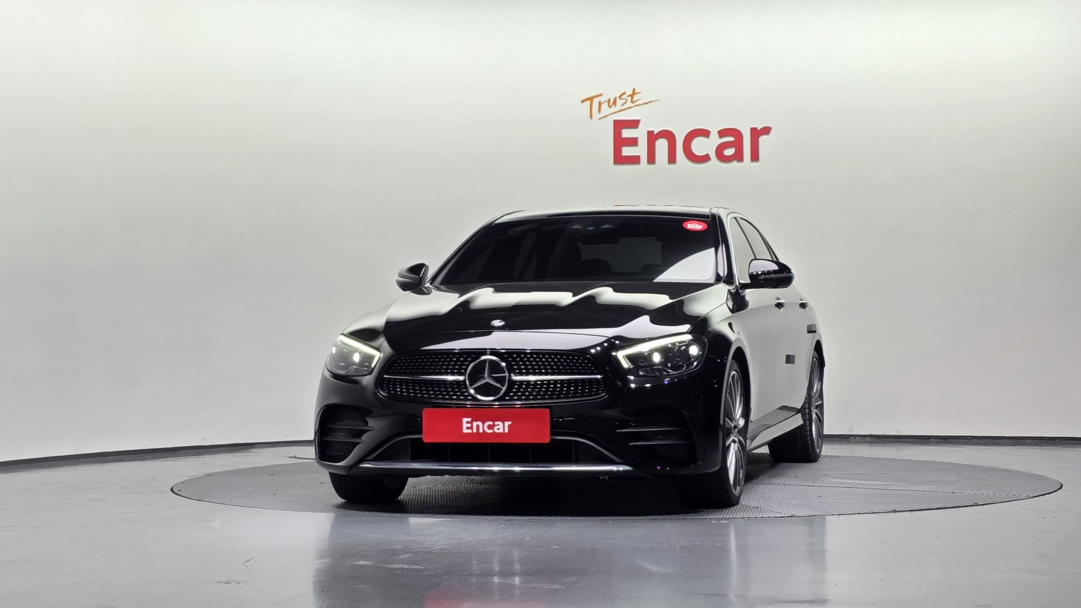 MERCEDES BENZ E-CLASS W213 2021