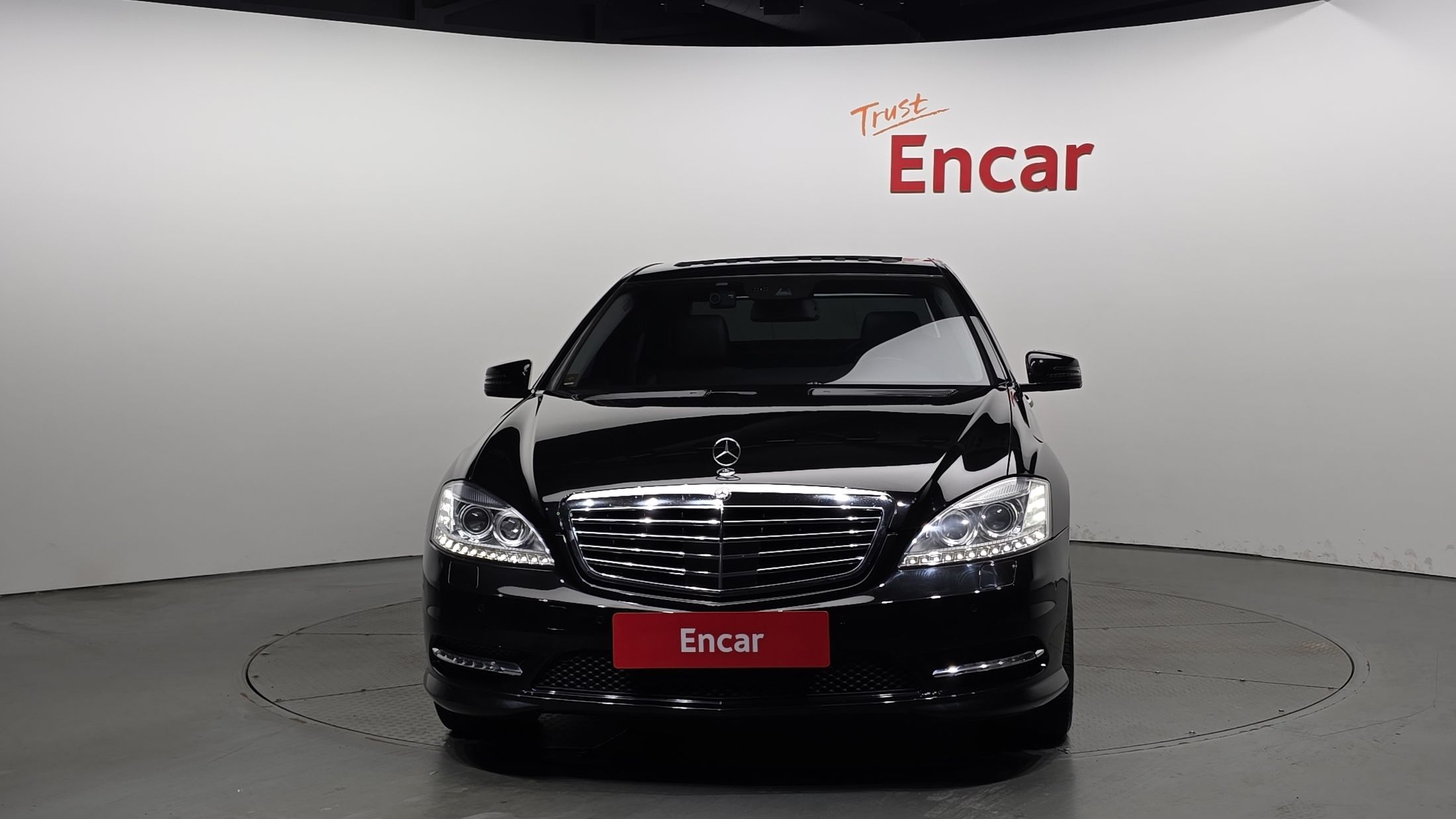 MERCEDES BENZ S-CLASS W221 2012