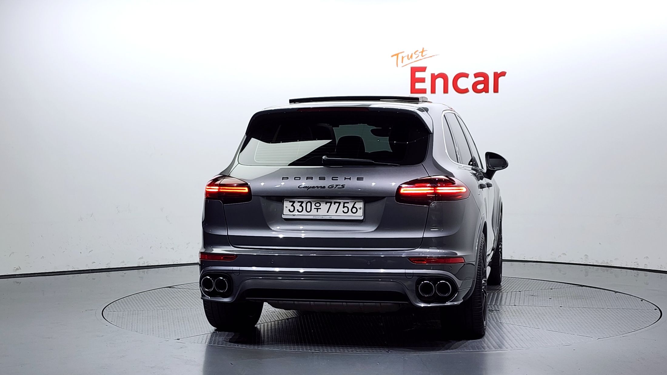 PORSCHE CAYENNE 2016