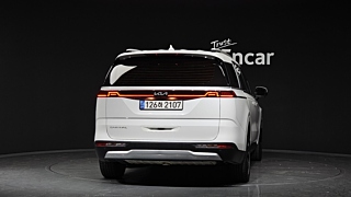KIA CARNIVAL 2021