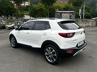 KIA STONIC 2017