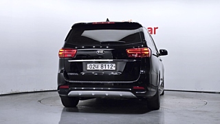 KIA CARNIVAL 2018