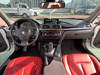 BMW 3-SERIES F30 2016