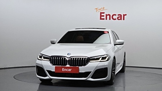BMW 5-SERIES G30 2021