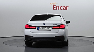 BMW 5-SERIES G30 2021
