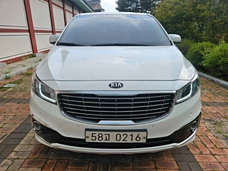 KIA CARNIVAL 2016