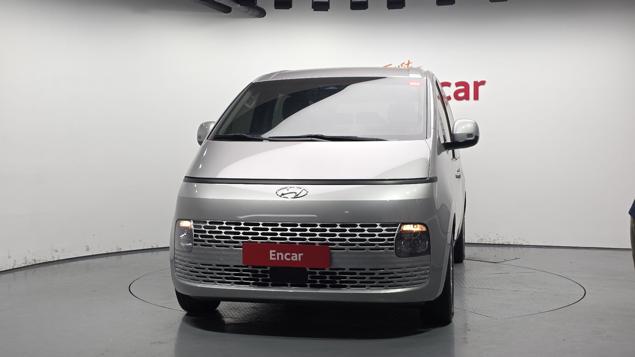 HYUNDAI STARIA 2021