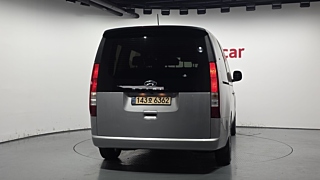 HYUNDAI STARIA 2021
