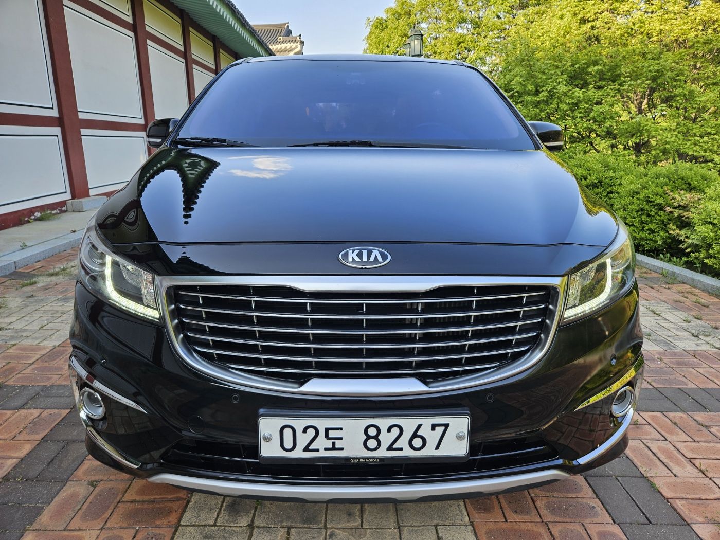 KIA CARNIVAL 2017