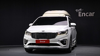 KIA CARNIVAL 2019