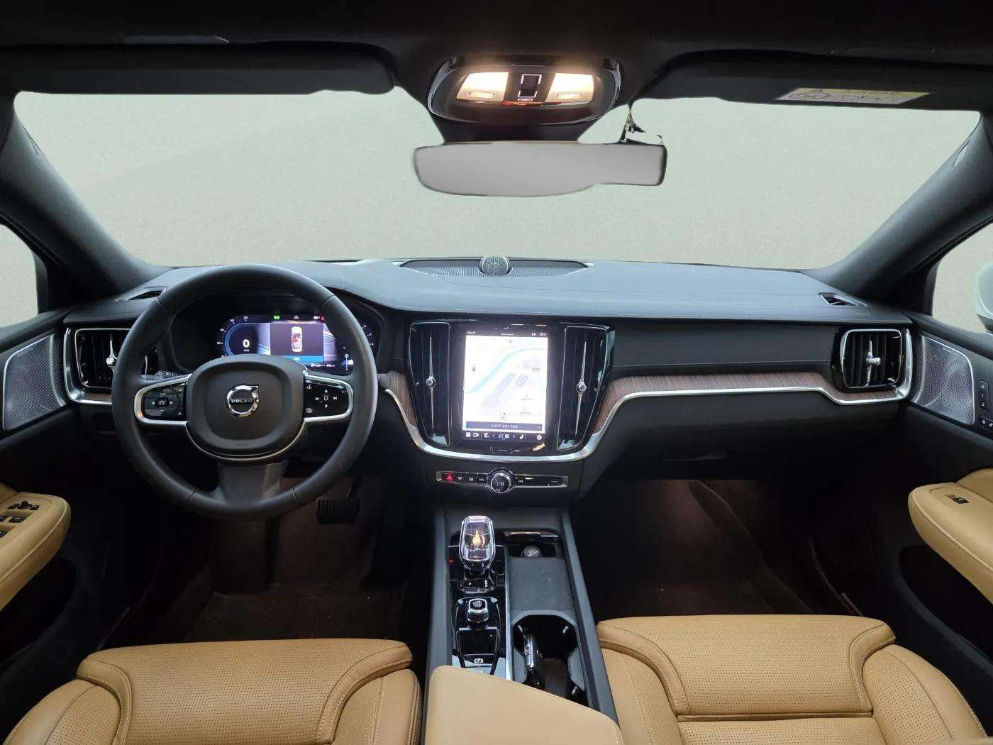 VOLVO S60 2024