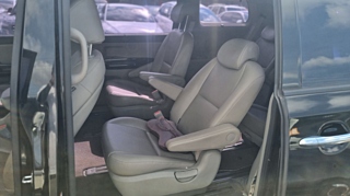 KIA CARNIVAL 2016