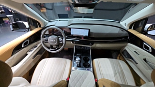 KIA CARNIVAL 2024