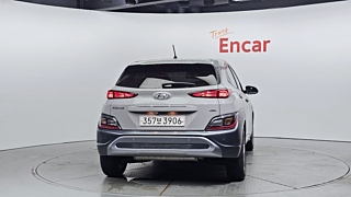 HYUNDAI KONA 2021
