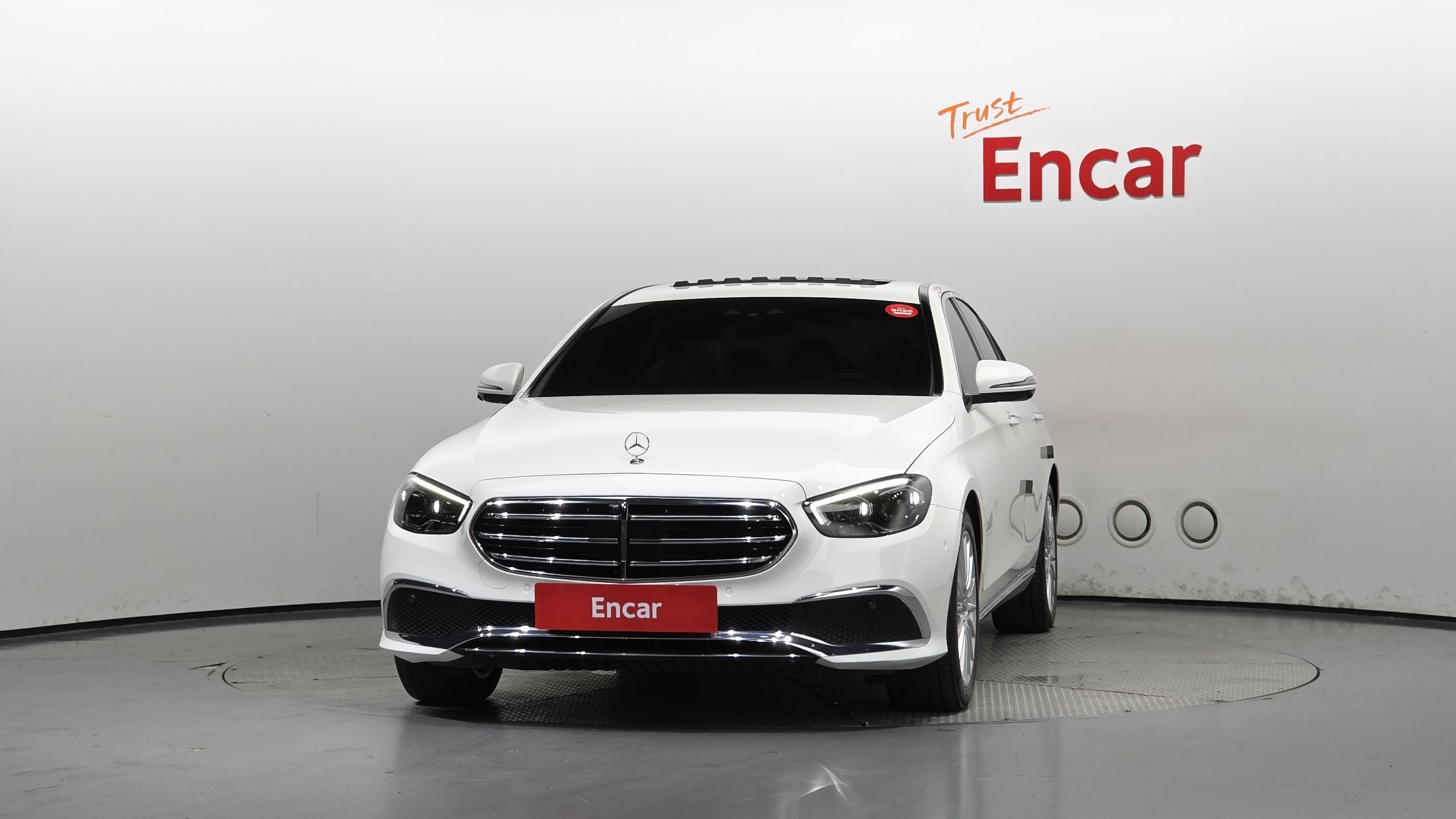 MERCEDES BENZ E-CLASS W213 2021