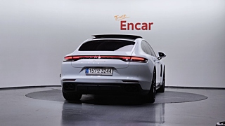 PORSCHE PANAMERA 971 2021