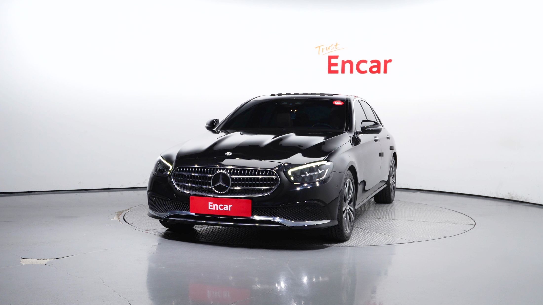MERCEDES BENZ E-CLASS W213 2021