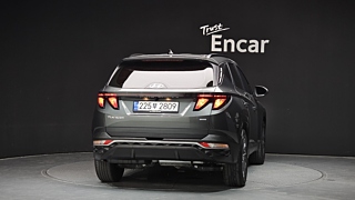 HYUNDAI TUCSON NX4 2023