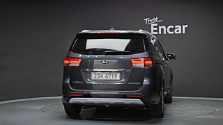 KIA CARNIVAL 2017