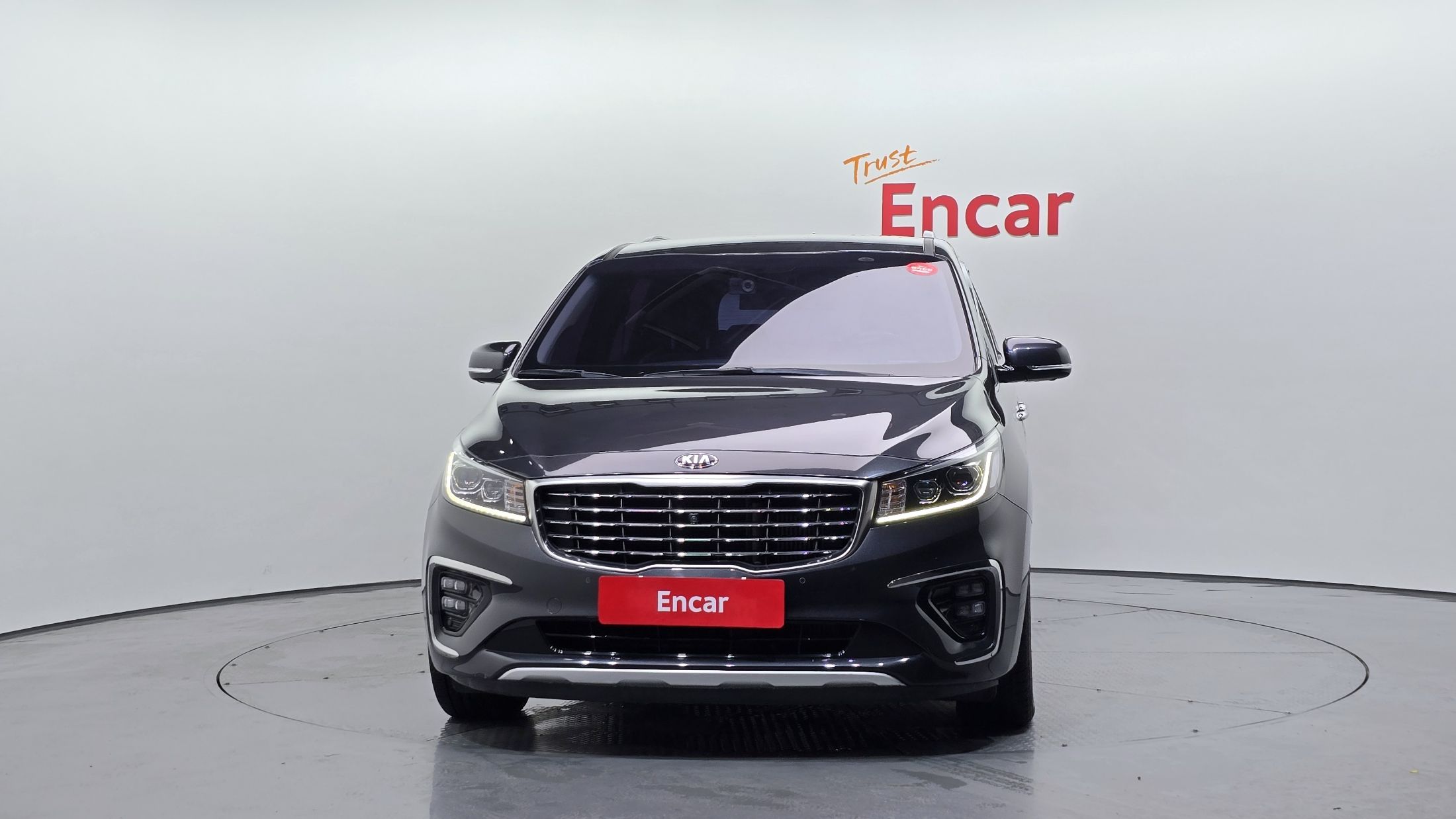 KIA CARNIVAL 2018